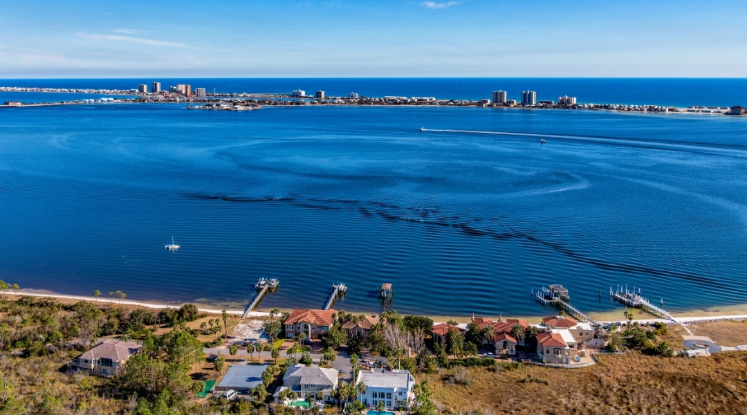 9 Reasons People Love Living in Pensacola, Florida